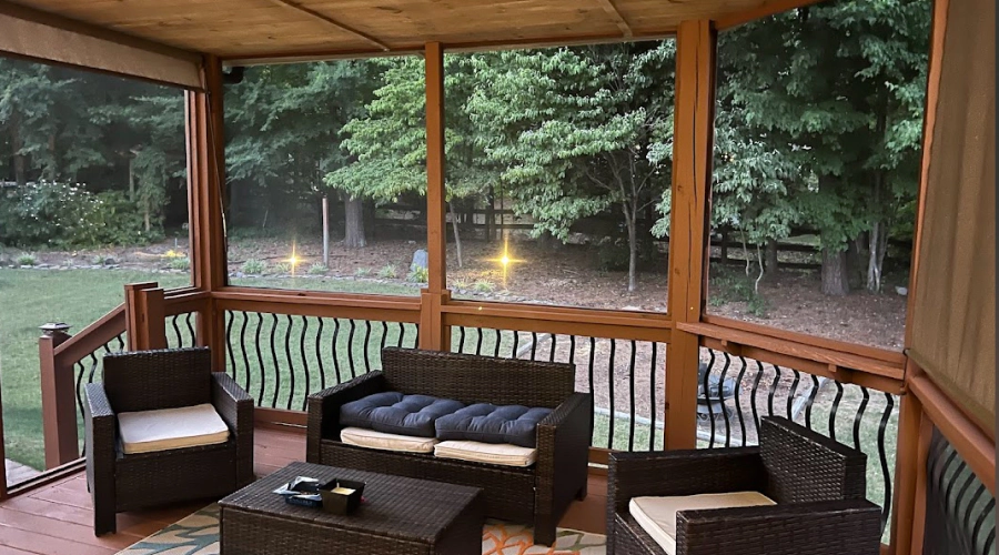 screened porch